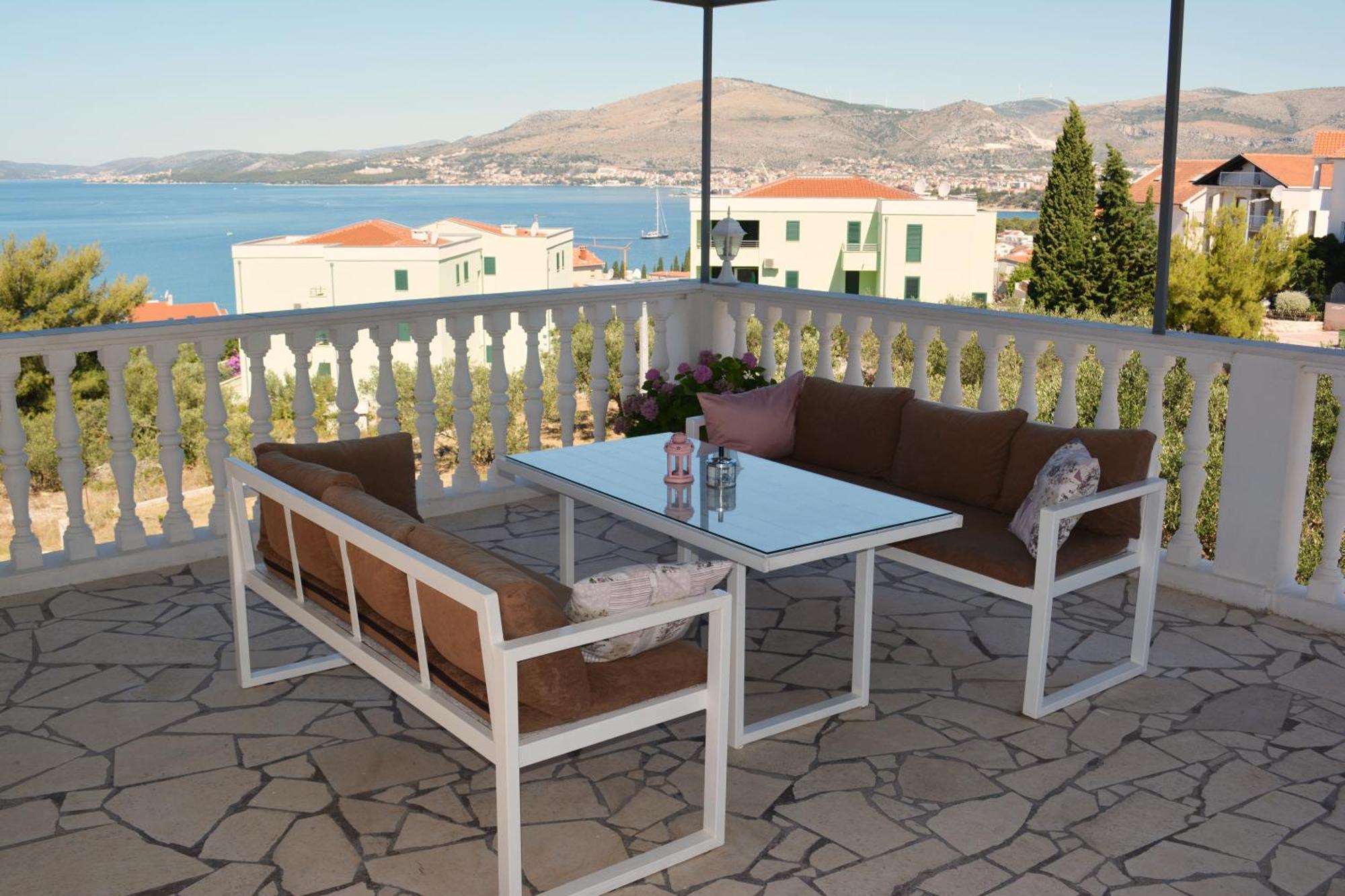 Apartments Curic Trogir Exterior photo